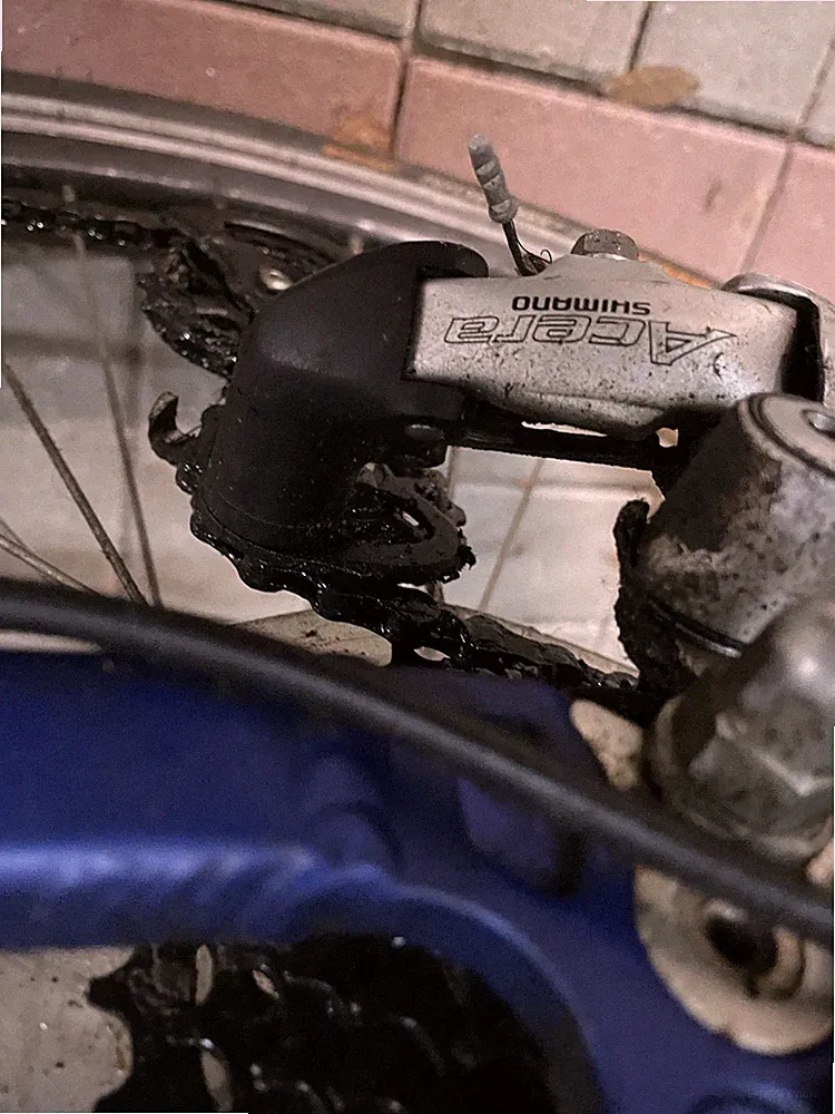 Conway Trekkingrad blau/silber mit Federgabel, Korb, Gepäckträger, Ständer