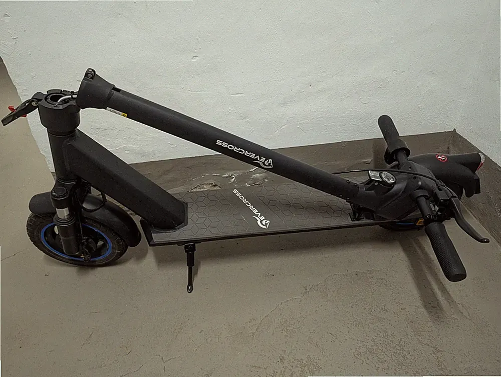 E-Scooter Der Marke Evercross