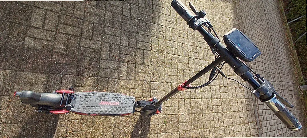 E-Scooter für Erwachsene, 20km/H Geschwindigkeit, 30-40km Reichweite