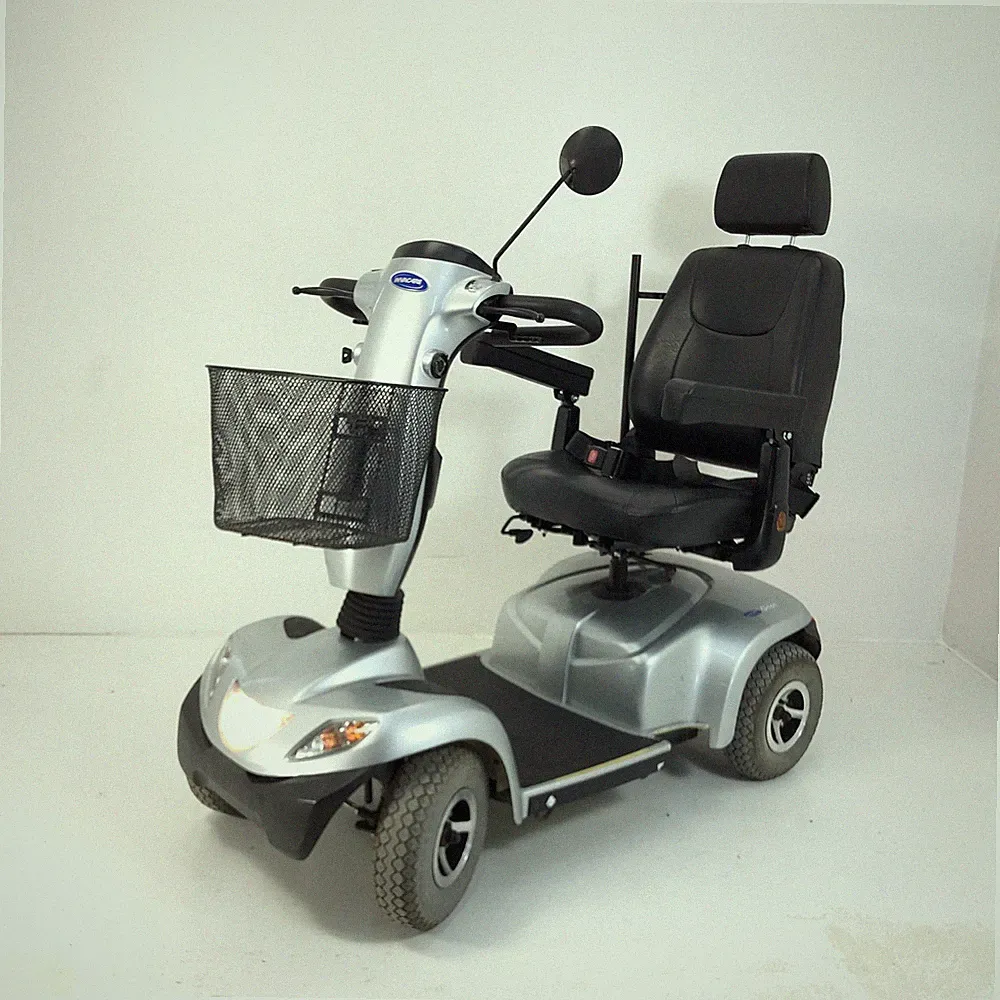 Invacare Orion Seniorenmobil 6 km/h Elektromobil Scooter E-Scooter E-Mobil
