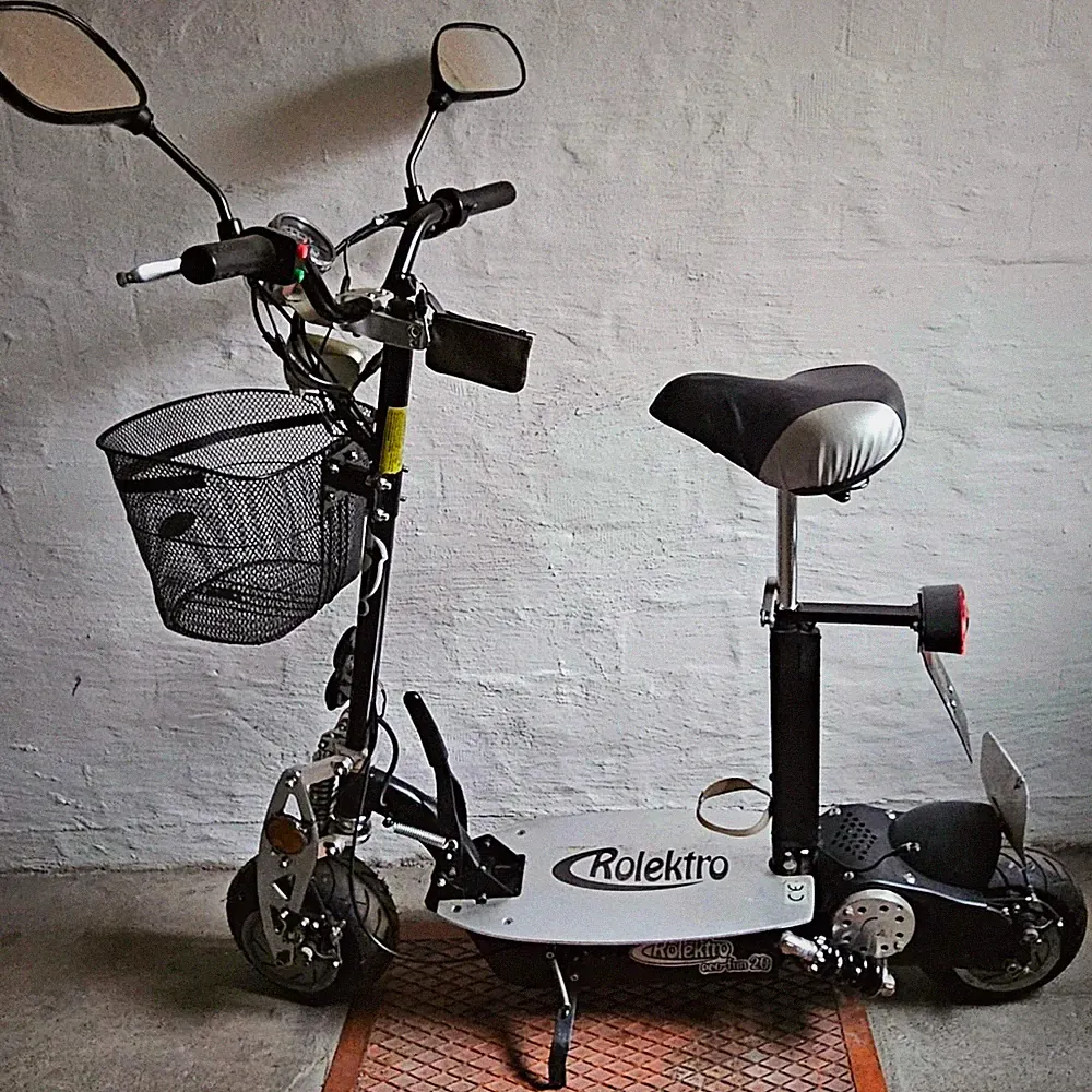 Rolektro Electric Fun 20 E-Scooter mit Sitz, Korb, Licht, klappbar